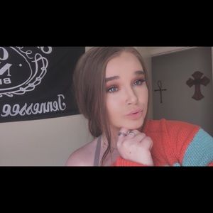 Meet your Posher, Stormy